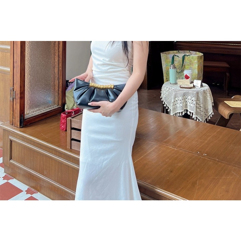 กระเป๋าคลัทช์หนังนุ่มรุ่น Wrin - Women Bags Jw Pei บทวิจารณ์และราคา