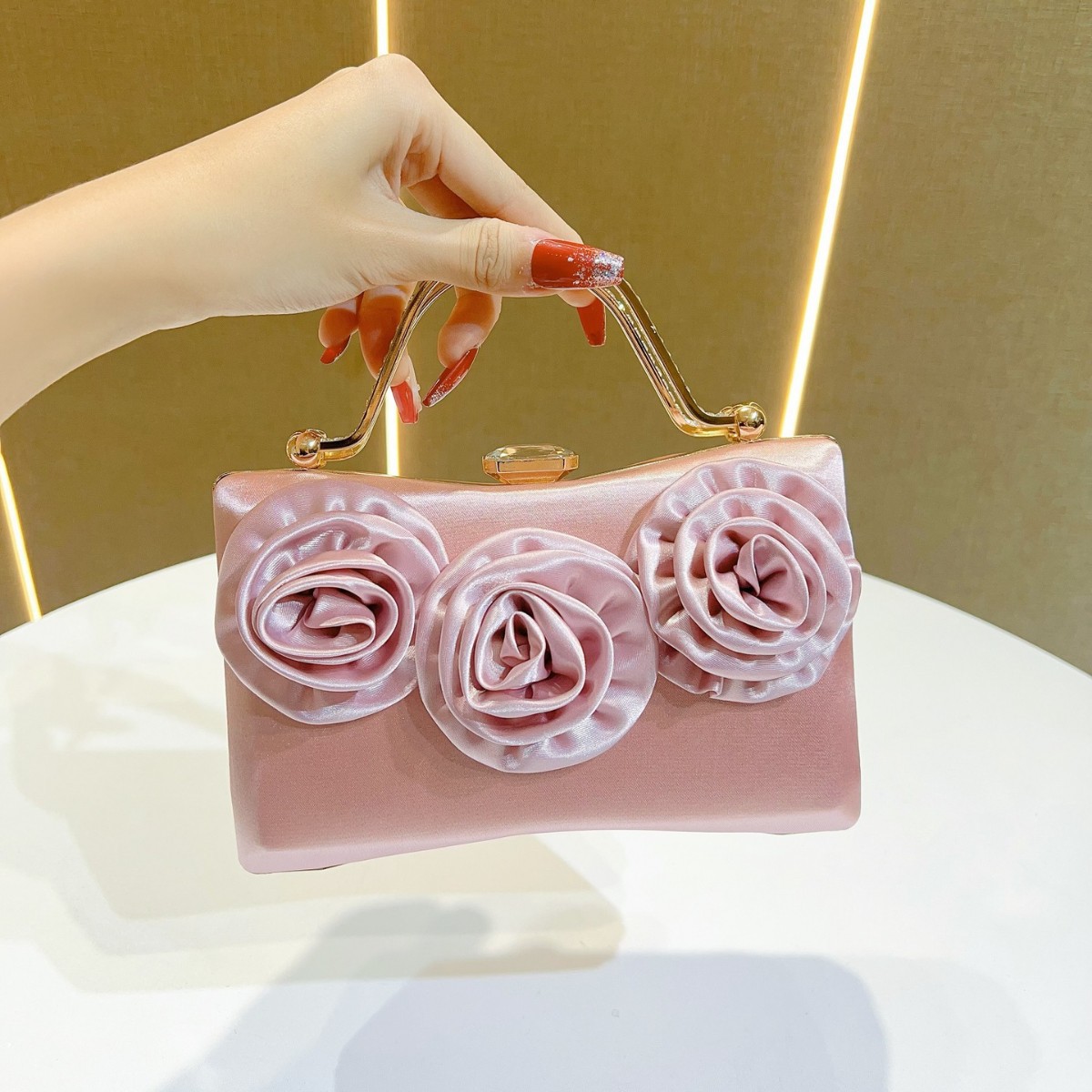 ใหม่ผ้าไหมคลัทช์ผู้หญิงเพชรCro - Women'S Bags New Look บทวิจารณ์และราคา