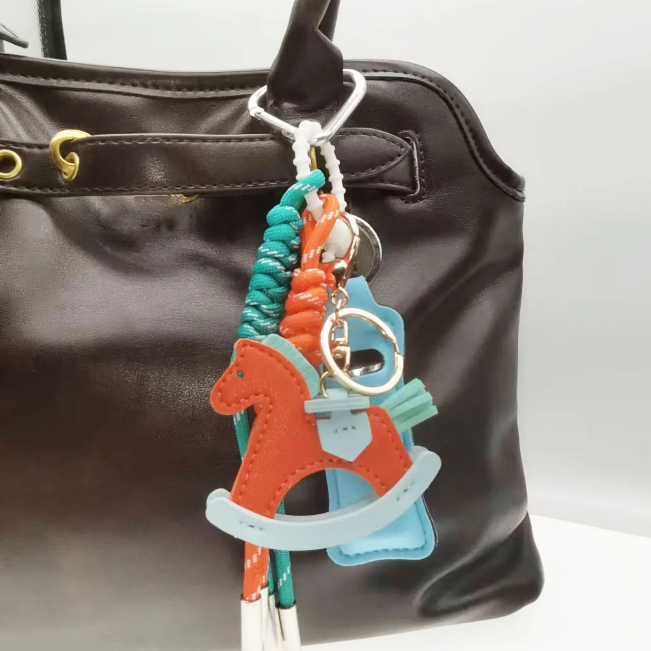 Ita กระเป๋าอุปกรณ์เสริมกระเป๋า - Women Bags Lv บทวิจารณ์และราคา