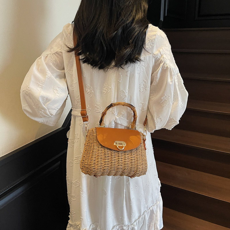 2025 ใหม่แฟชั่นหรูหราไม้ไผ่ Ha - Women Bags Trend 2025 บทวิจารณ์และราคา
